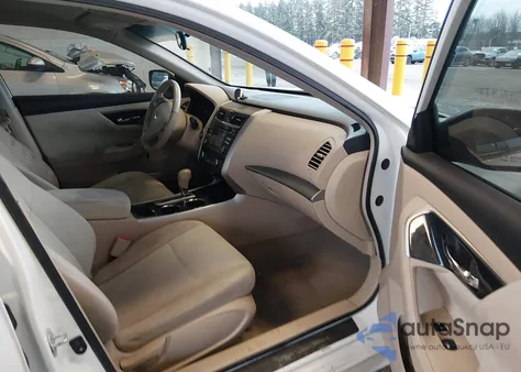 2013 Nissan Altima 2.5 Sv из США, поврежденный, VIN 1N4AL3AP9DN504330